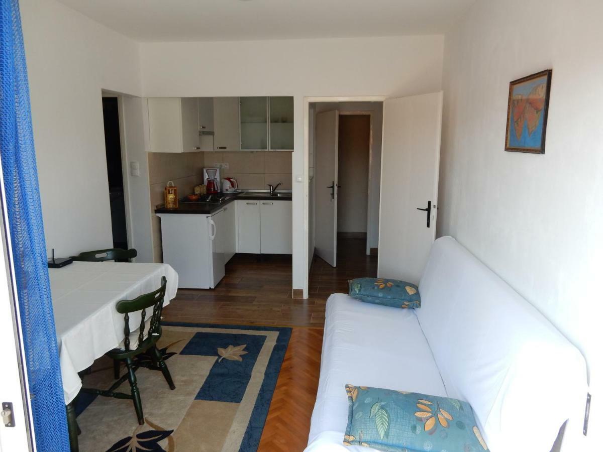 Apartments Indira Loviste Ngoại thất bức ảnh